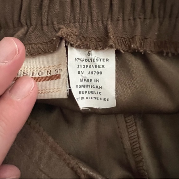 Vintage Expressions Faux Suede Crocodile Print 2 Piece Suit Size 6 - Picture 11 of 12